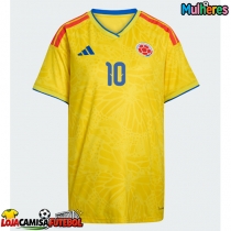 Camisa de Futebol Colômbia James Rodriguez #10 Equipamento Principal Mulheres Mundo 2026 Manga Curta